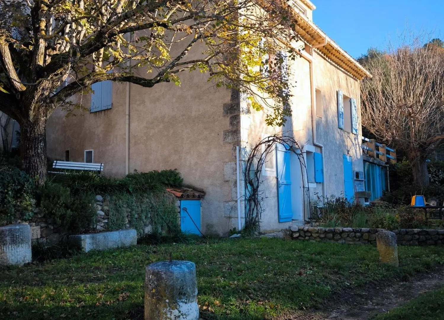 Studio Bas Verdon Allemagne-en-Provence